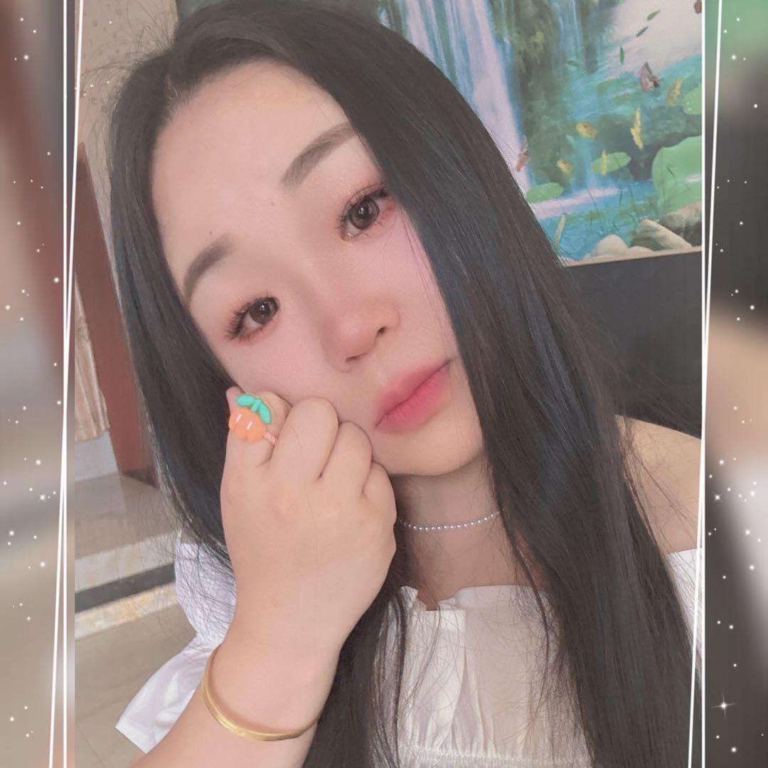 🌸爱吃的小兔🐇