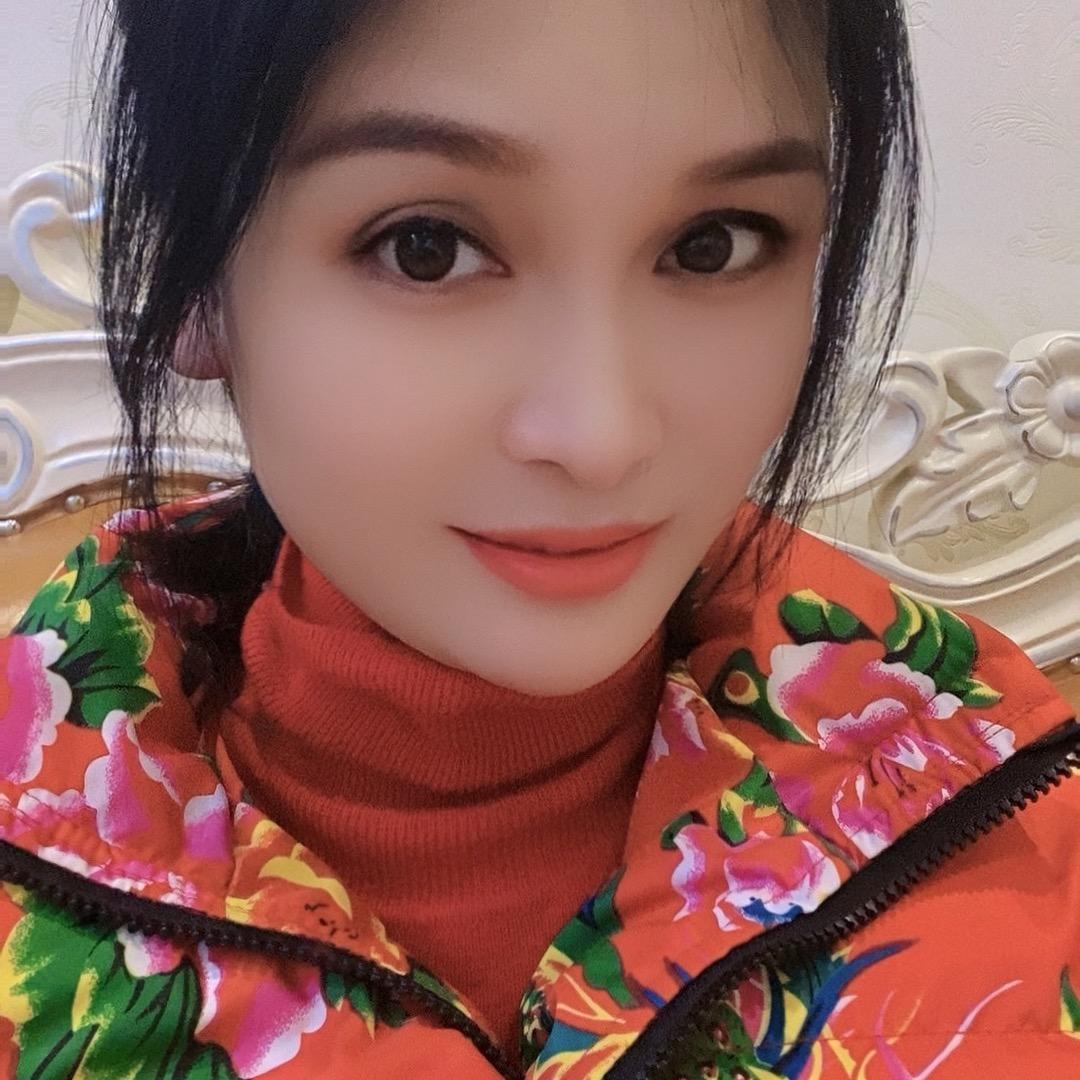 唐玲