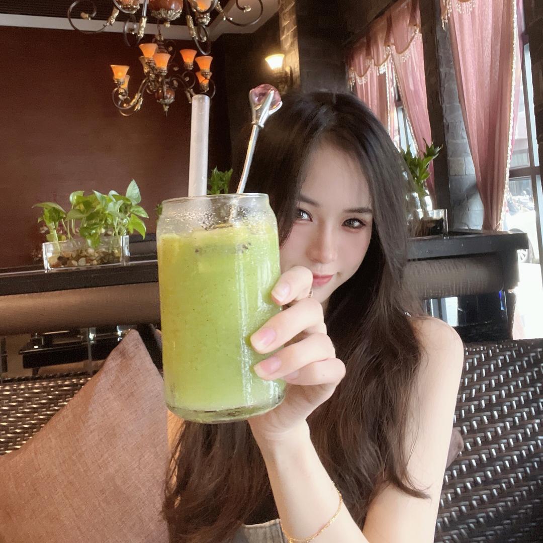 一颗草莓啊