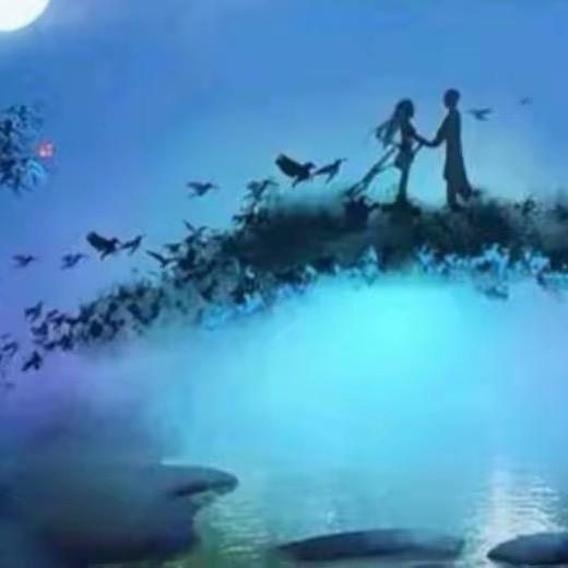 橱窗里各种精品