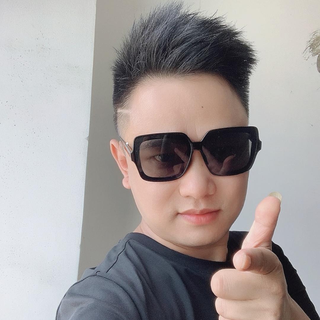 董咏唱学友
