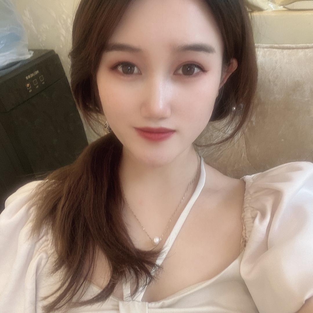 卢小姐✌️