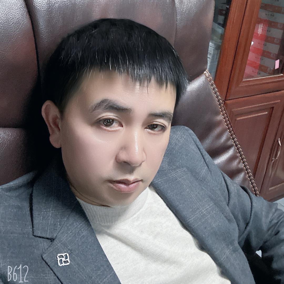 文武哥（承蒙厚爱）