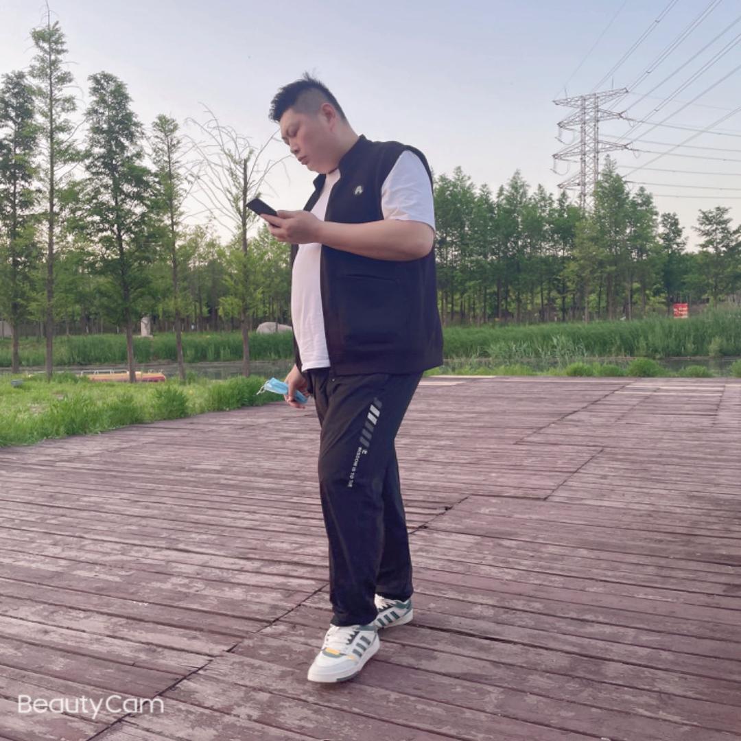 辉驰车行(毛毛）