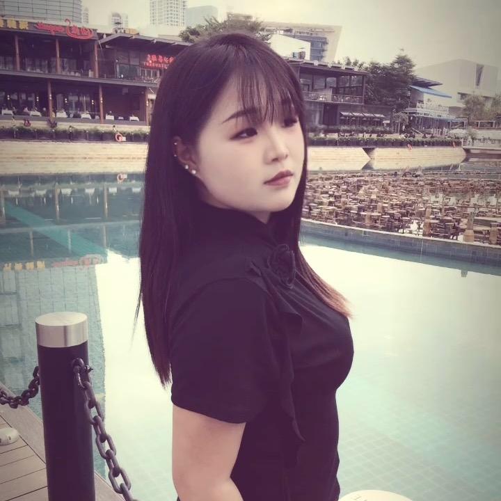 贵州小莲💞（在广东发大巴）