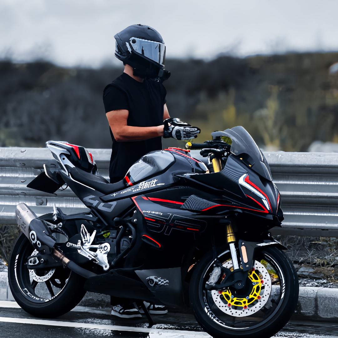 𝑭𝒆𝒏𝒈𝒙𝒊•不落🏍