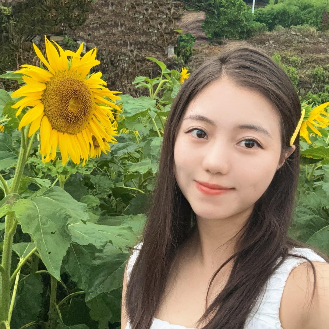 桂林导游佳佳