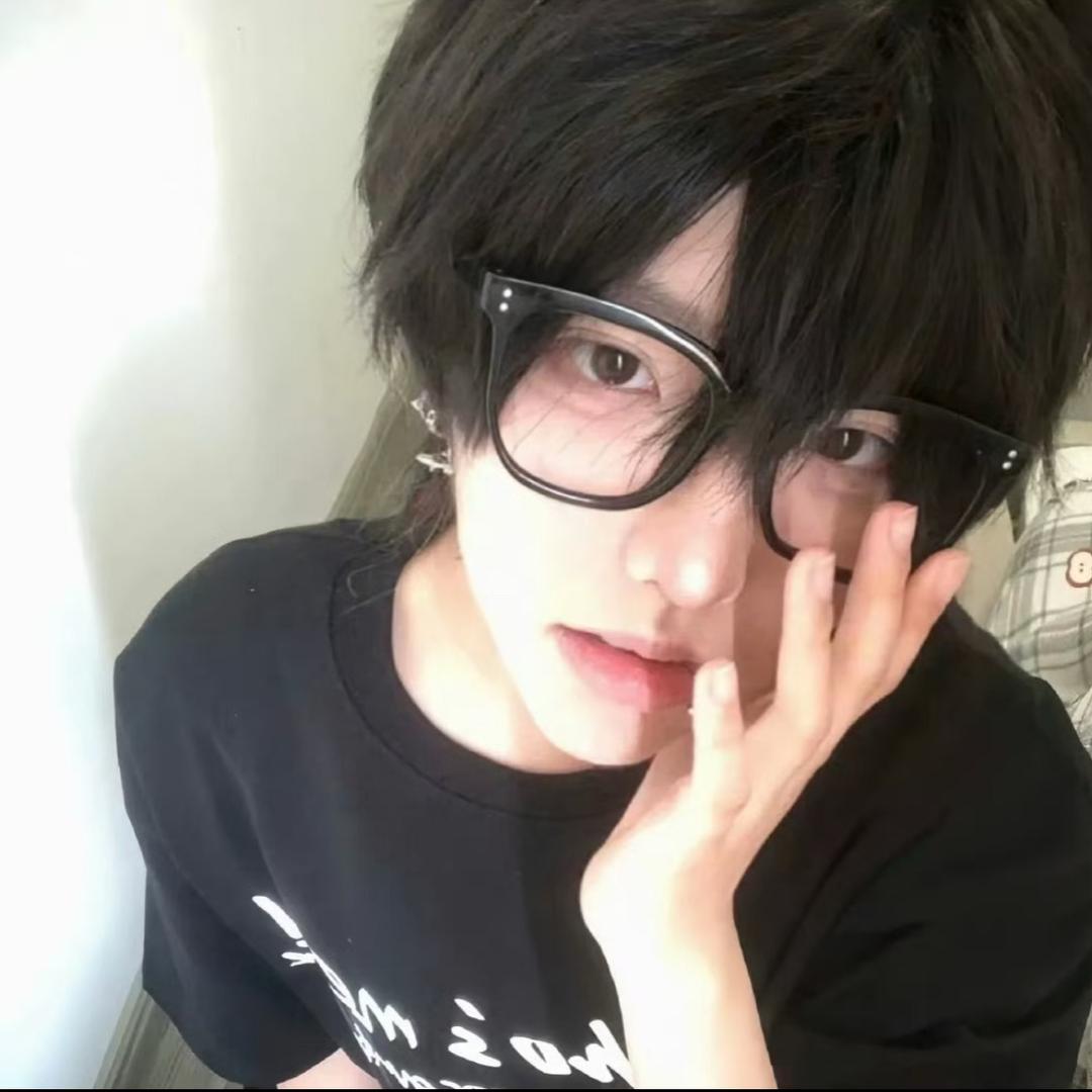 泪水打湿华莱士