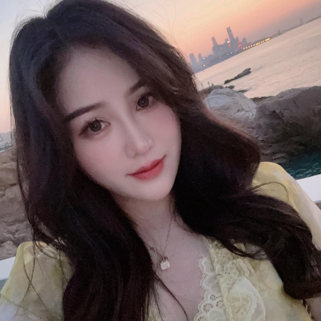 爱吃香菜吖