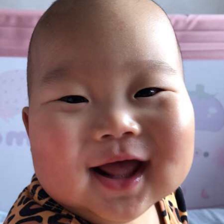 阿娇和小老弟儿
