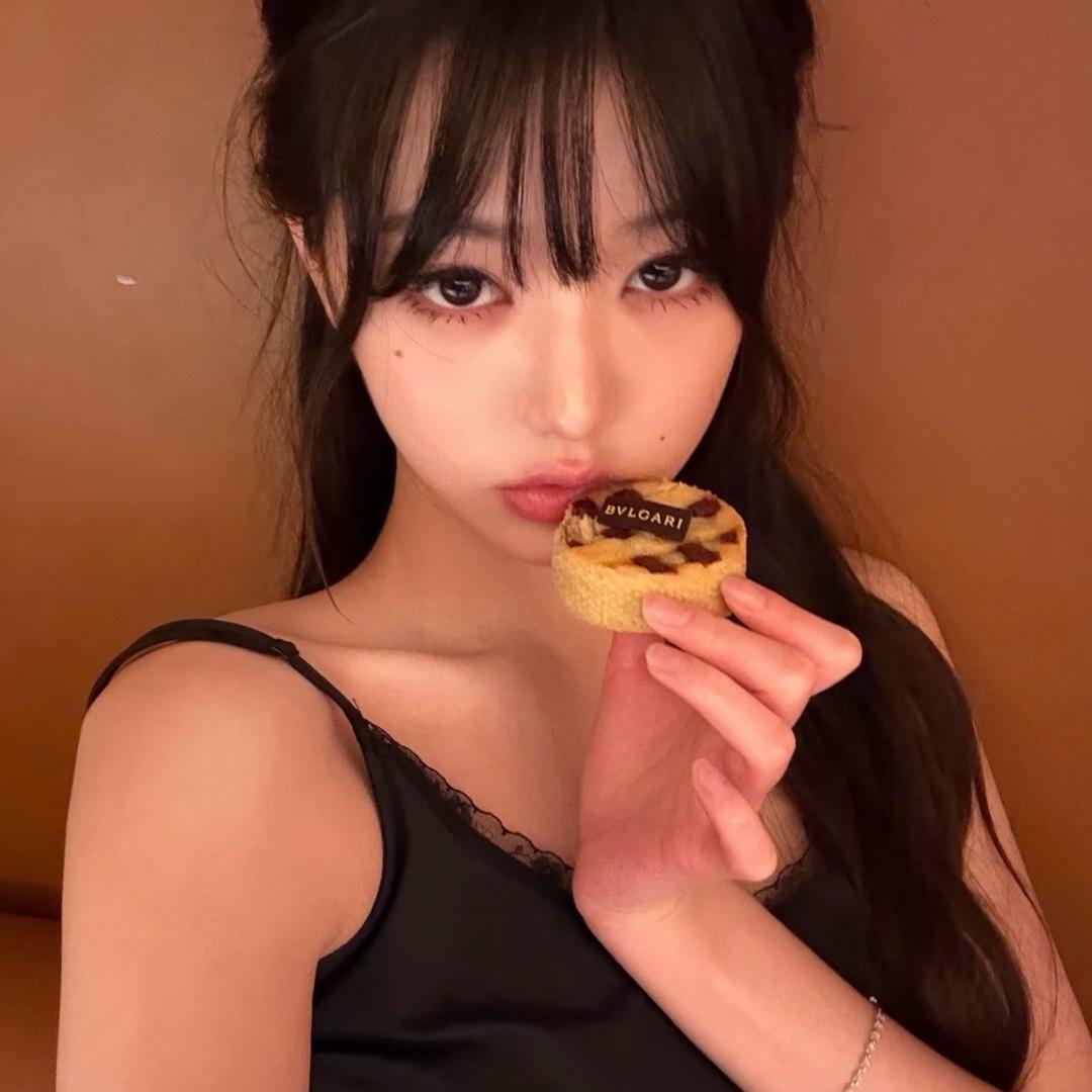 美到被村里人议论