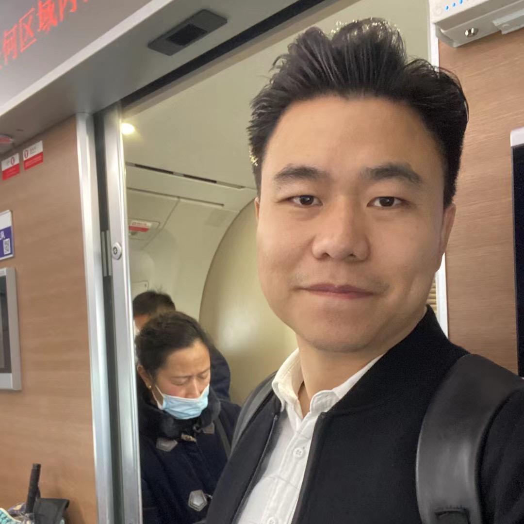 @白衣小叔张千亿