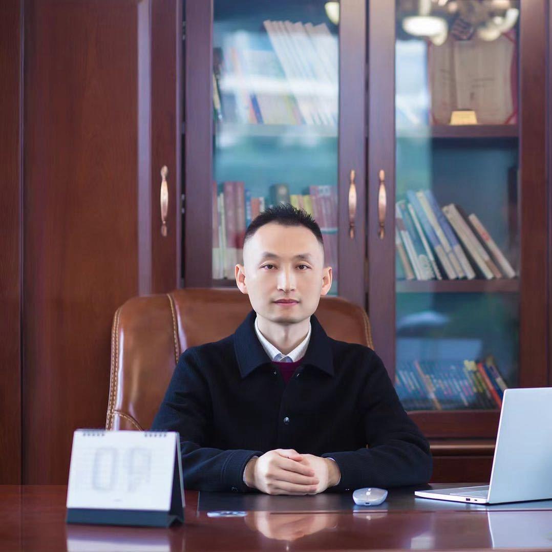 七里川创始人黄厚明