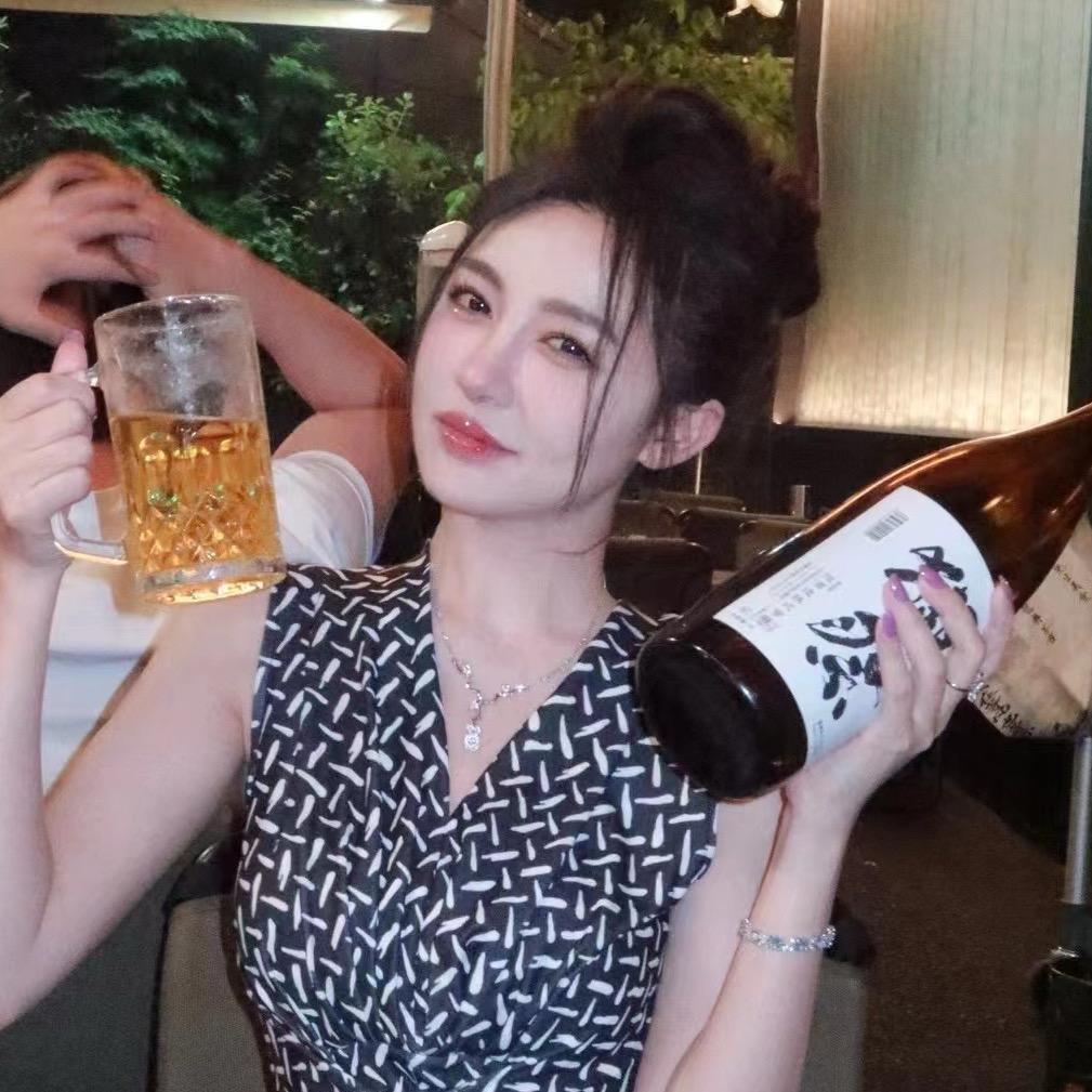 田娇babyの私橱衣柜