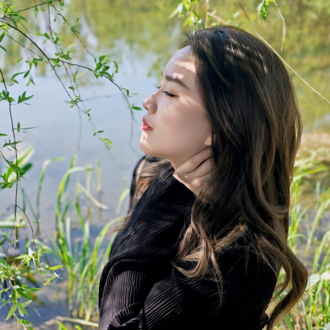 杉美丽.