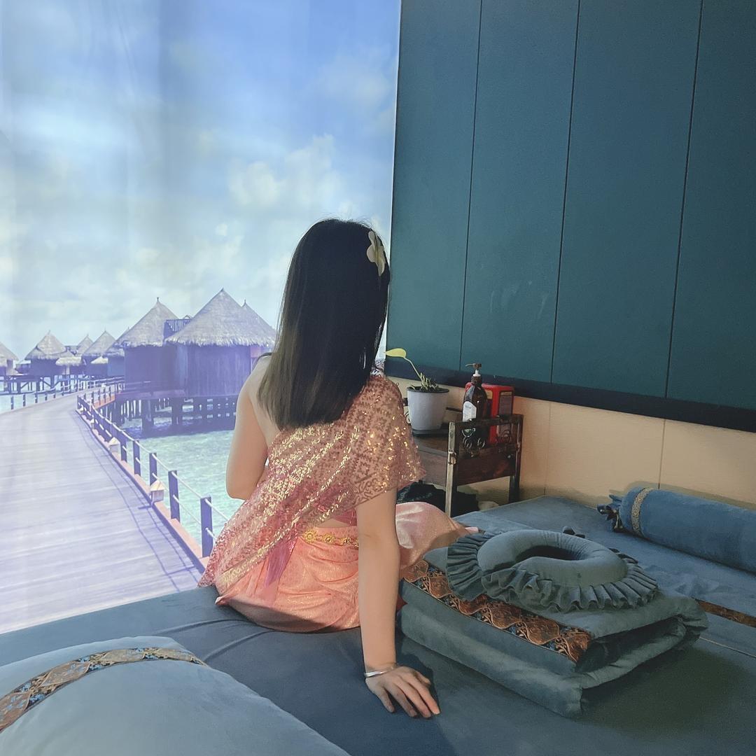 荷 谈 悦 色（探店）