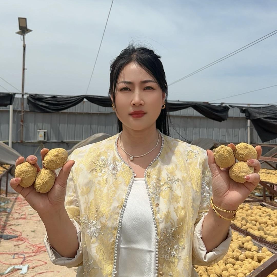 丽妮
