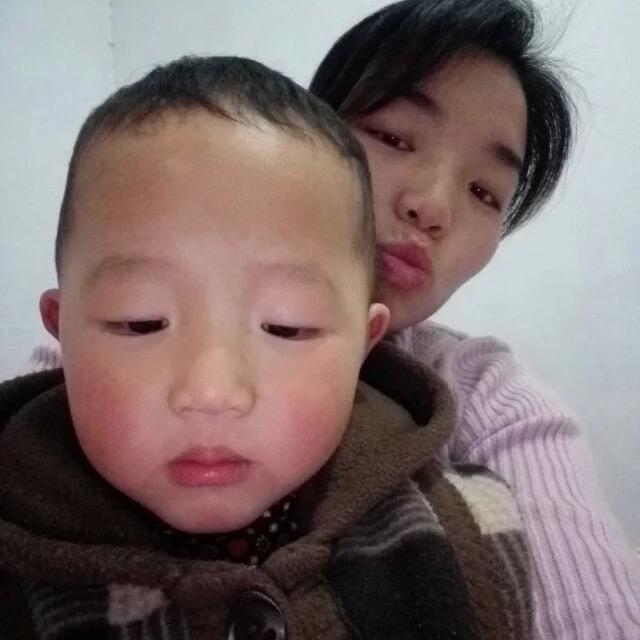 云儿女装工厂