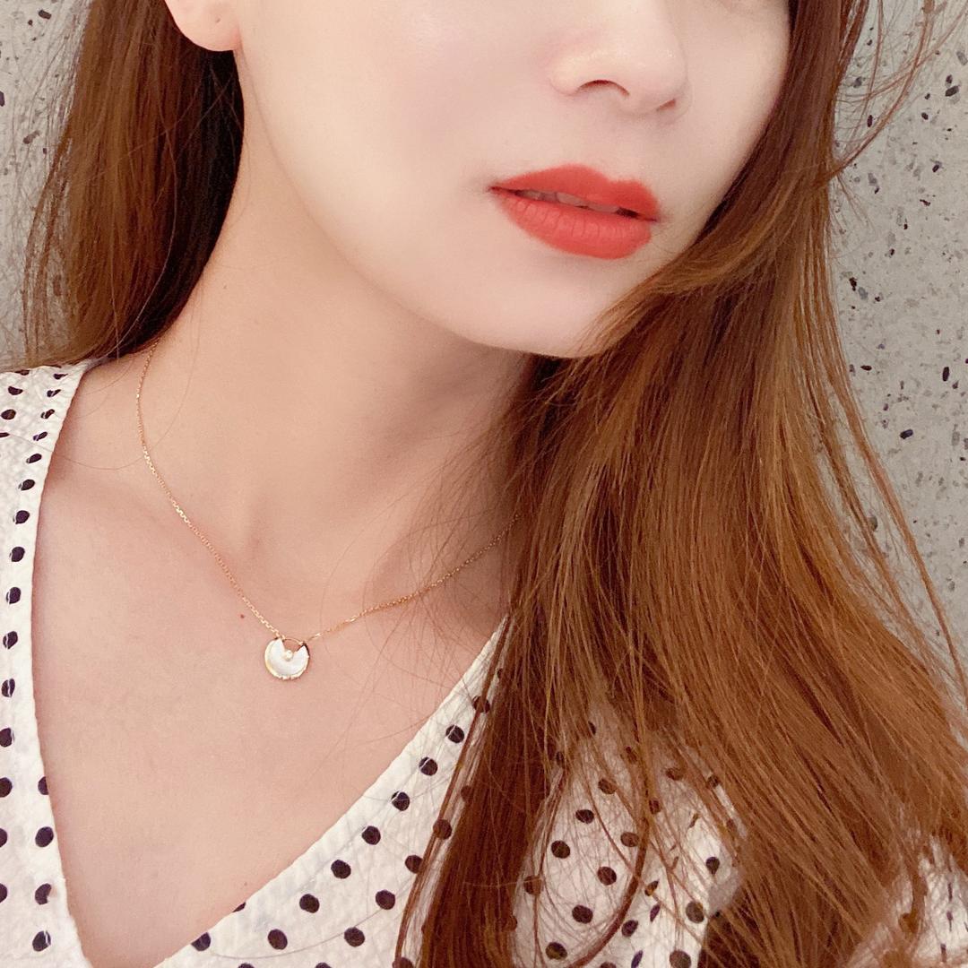 杭州钱塘永旺二楼瑞尔女装店