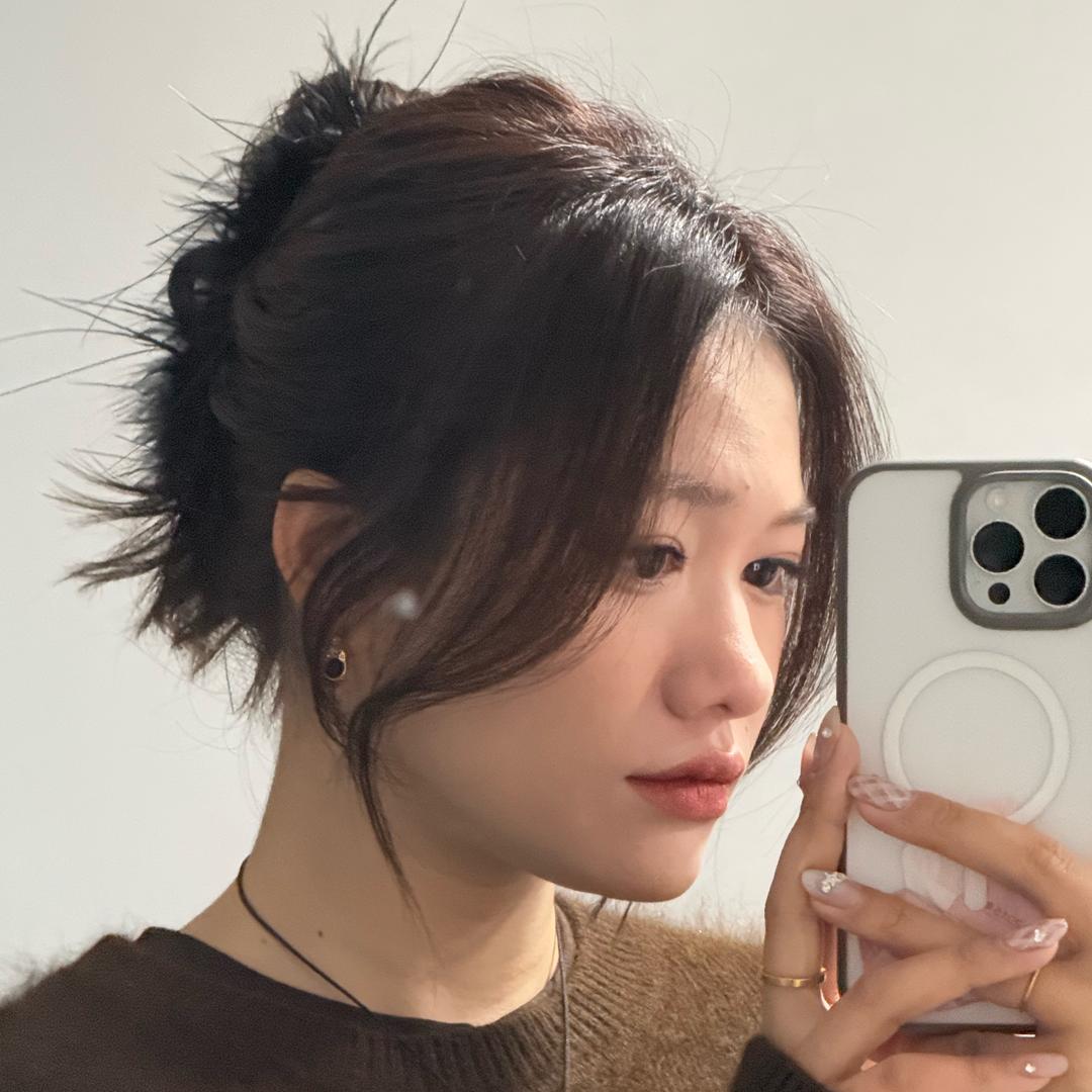 🤍Eʟɪᴀᴜᴋ. 小施同学