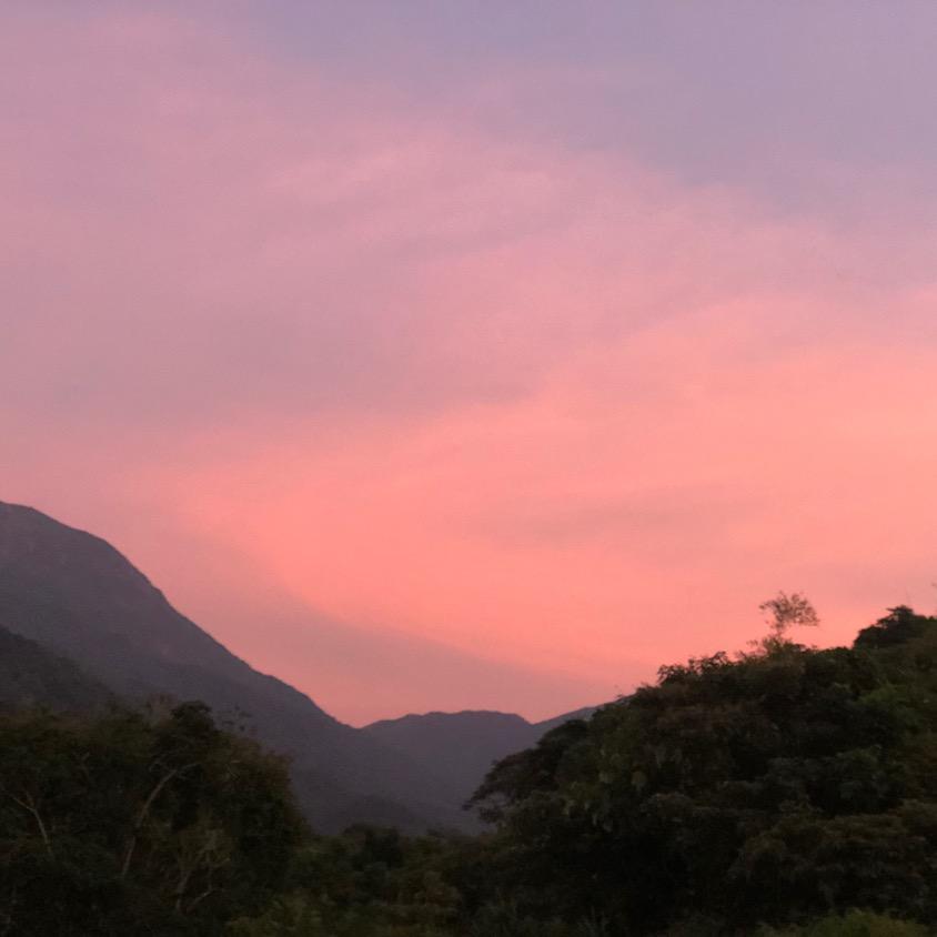 镜城的宴明山头像