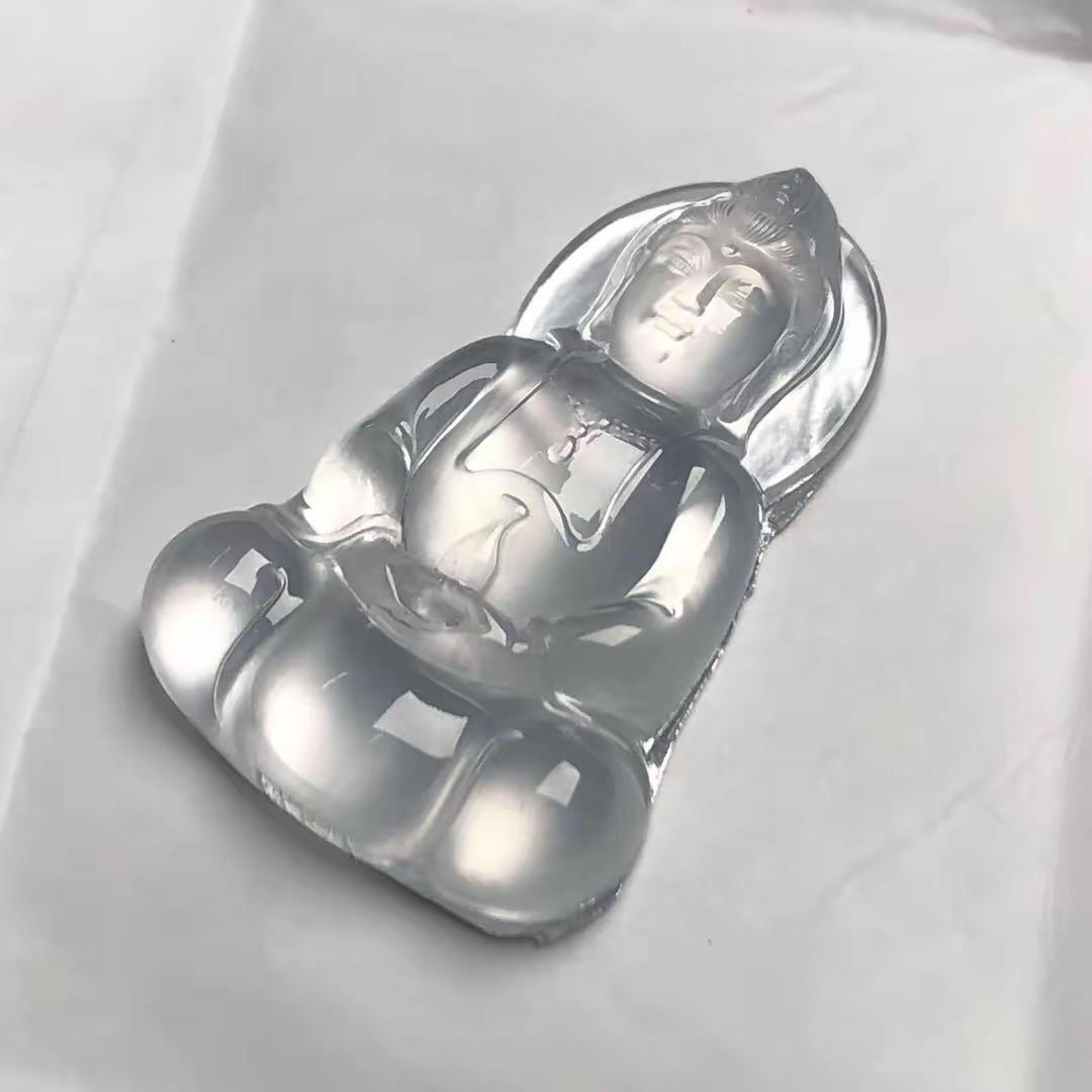 纯翠翡翠珠宝