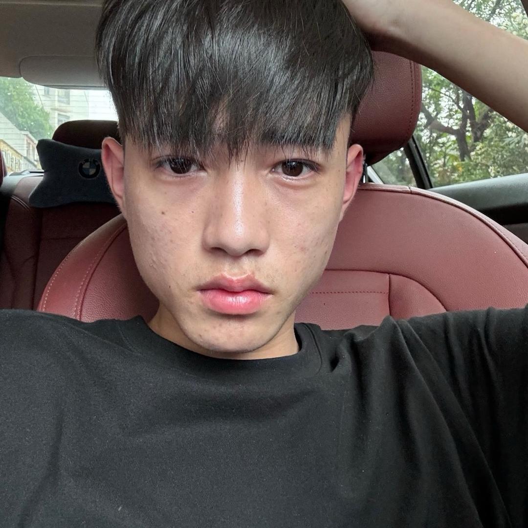 单字一个翵