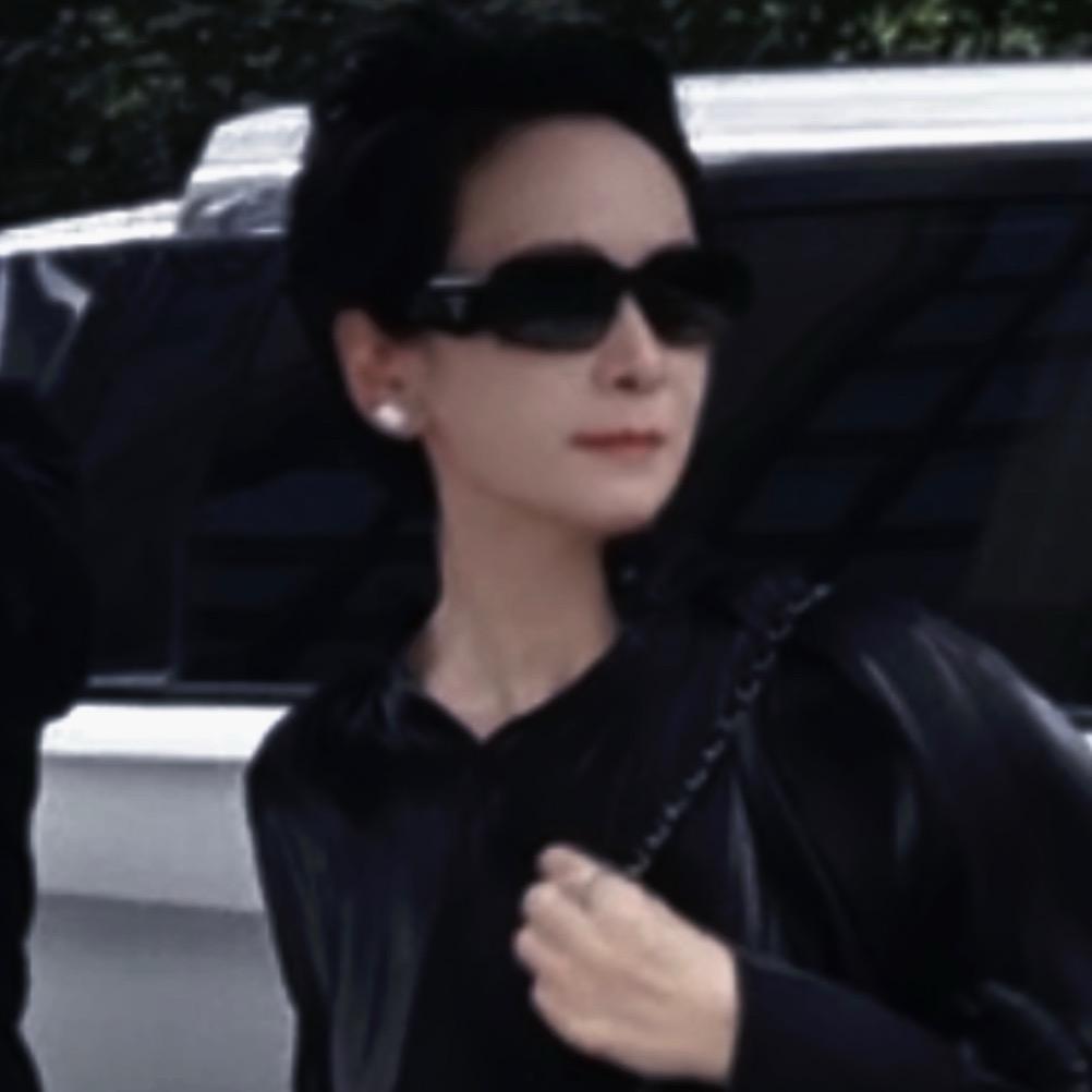 安娜小姨