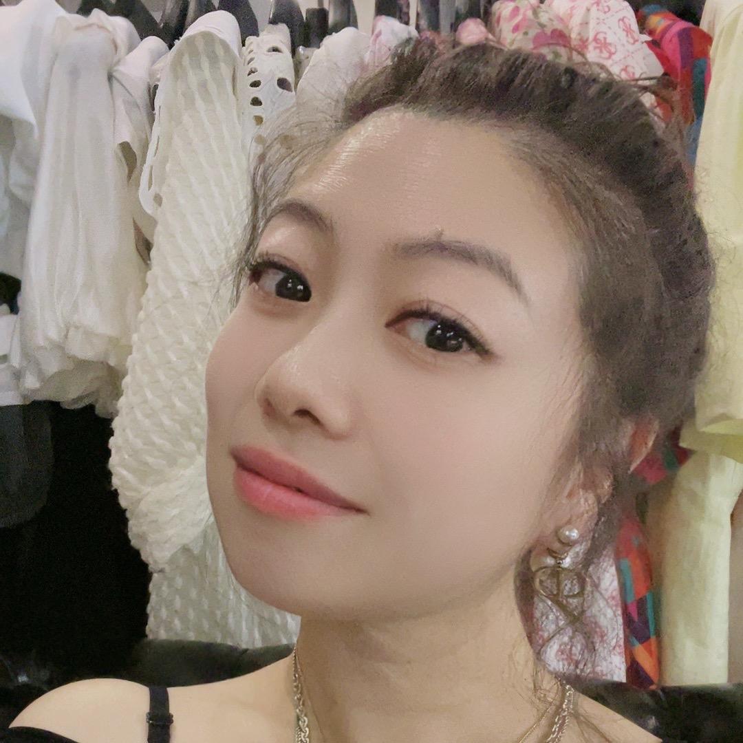 老柏家服装店