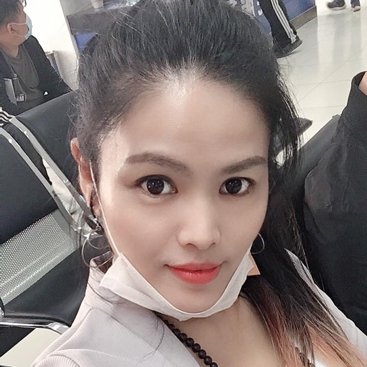 绝壁上的玫瑰