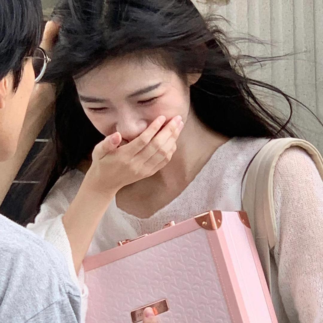 睡觉…