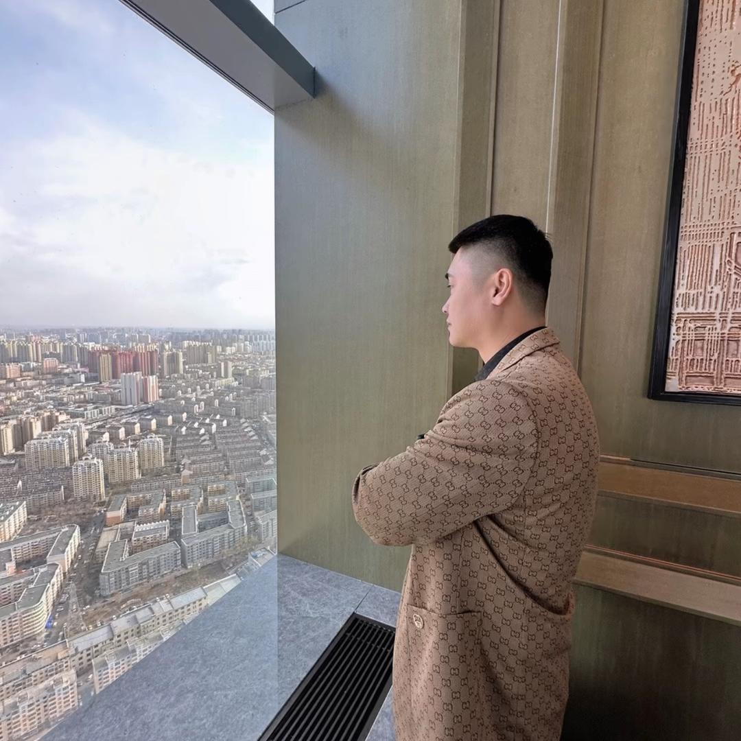 陈主任来了