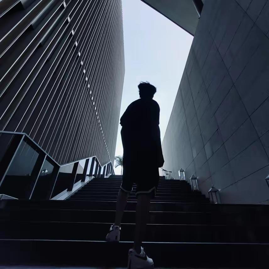 🌻清醒梦境。 ●