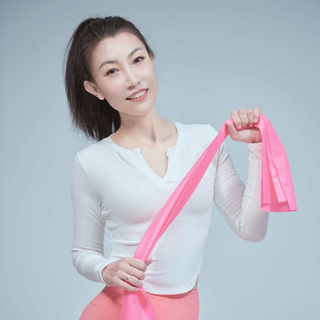 莉姐的小蛮腰