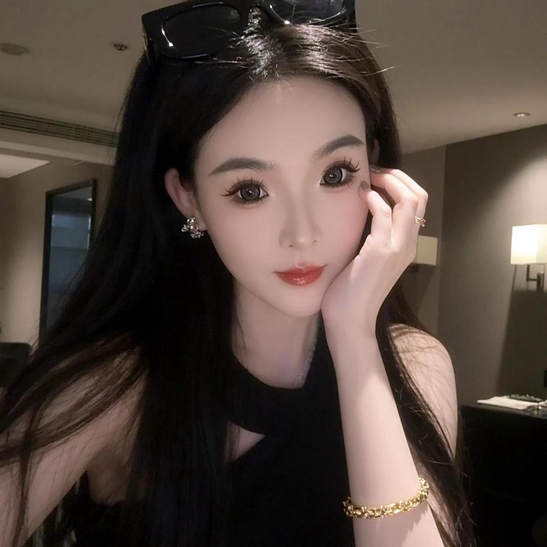 璐💗C