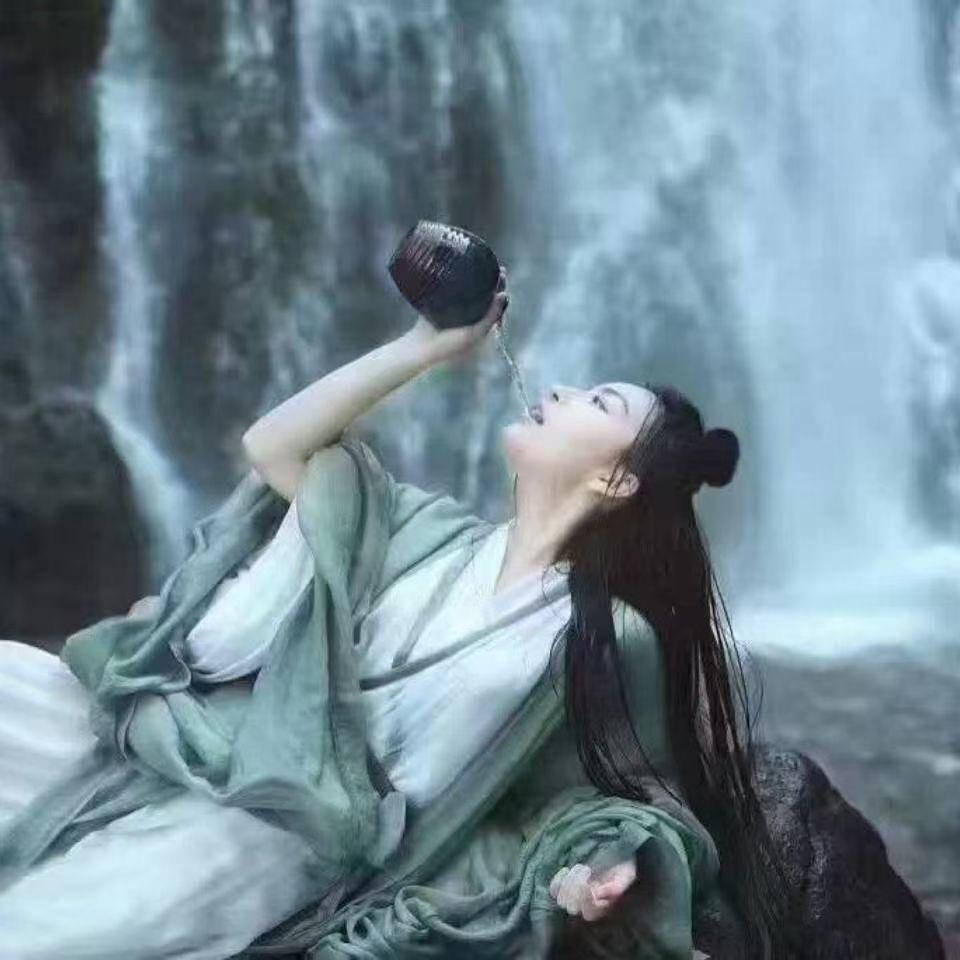心若静水😊