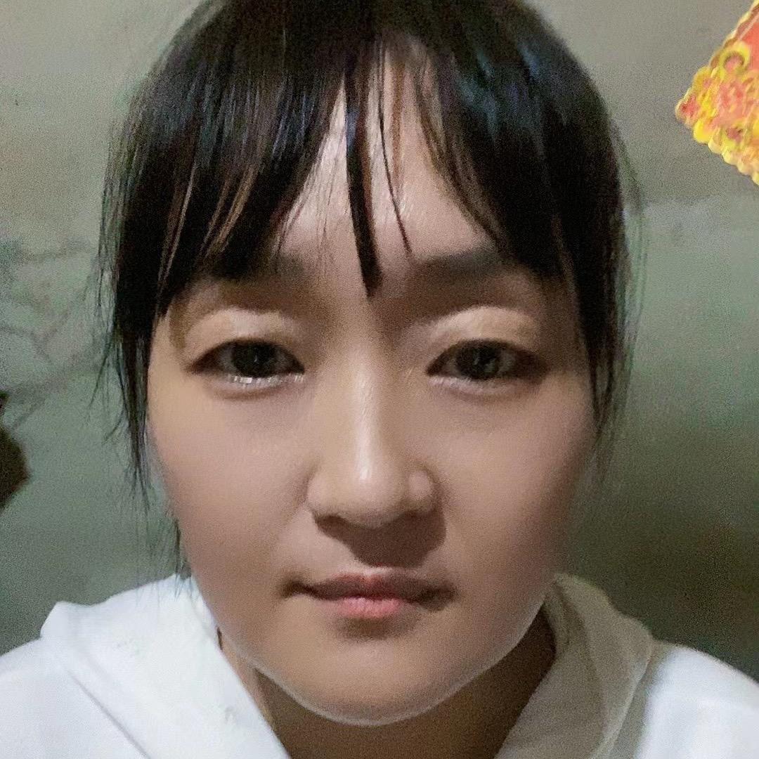 小莉🍎