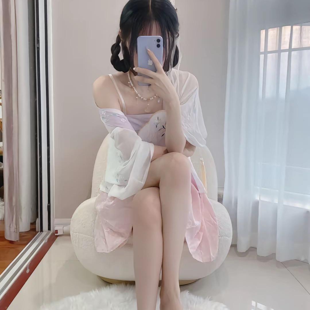 诗诗酱