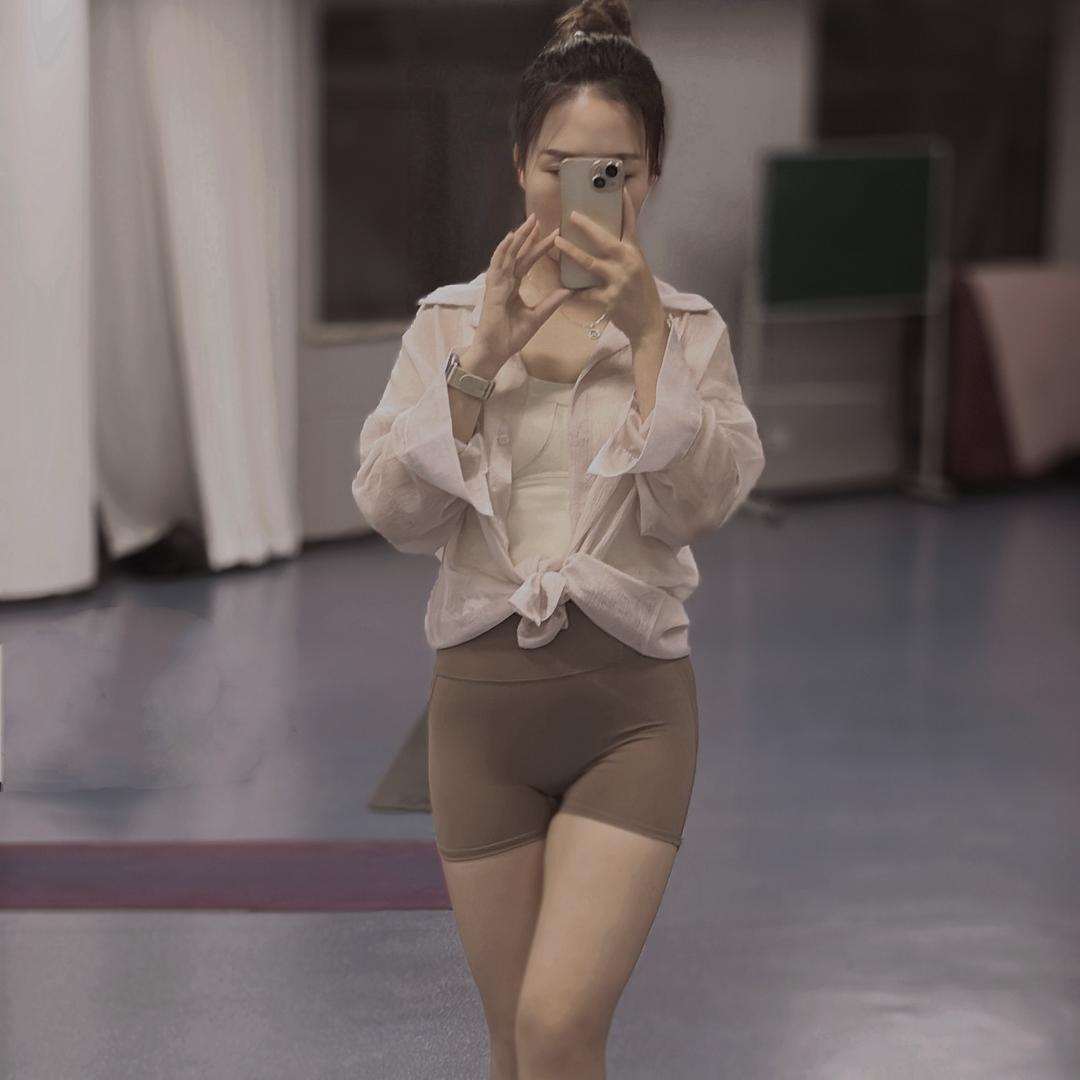 若水咿呀