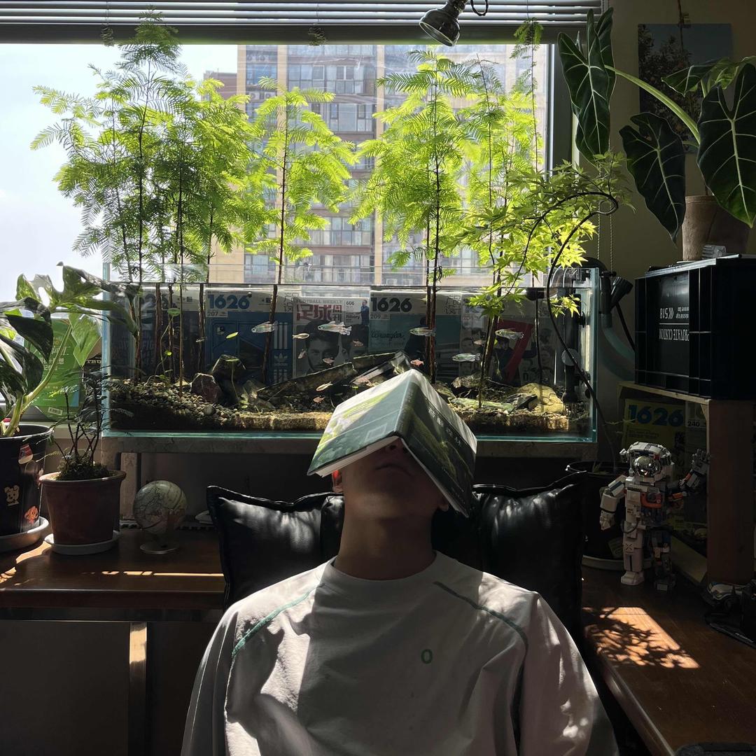 六一.