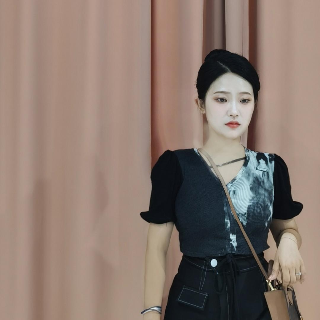 曲奇不是饼干(不瘦到95不改名版)