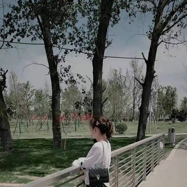 @ 爱笑的雪雪🌼