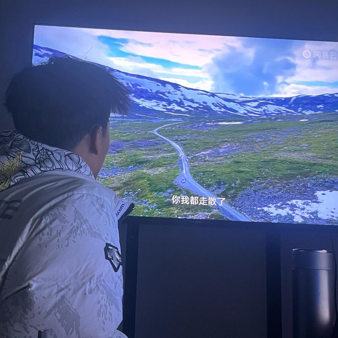 爱抽蓝黄的杰瑞