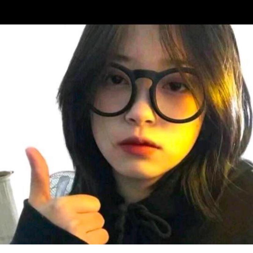 你有酒我有故事😎