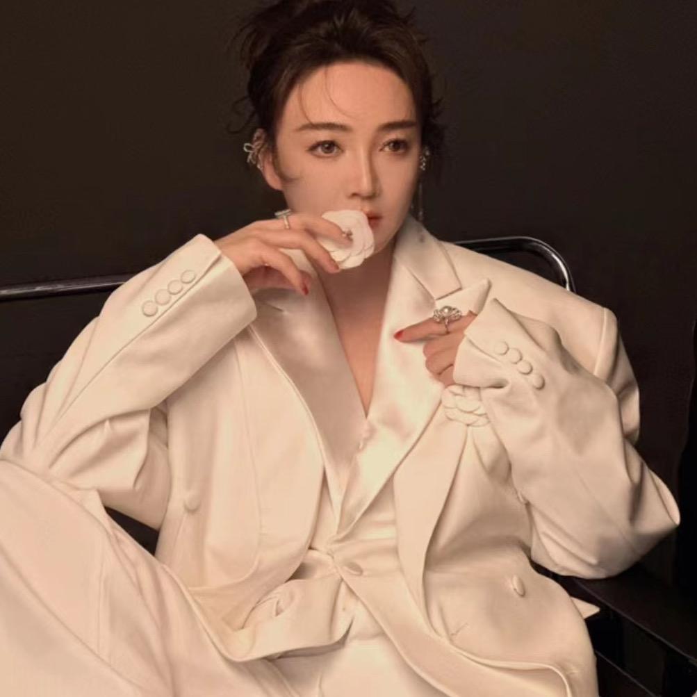 八姨太仙女可