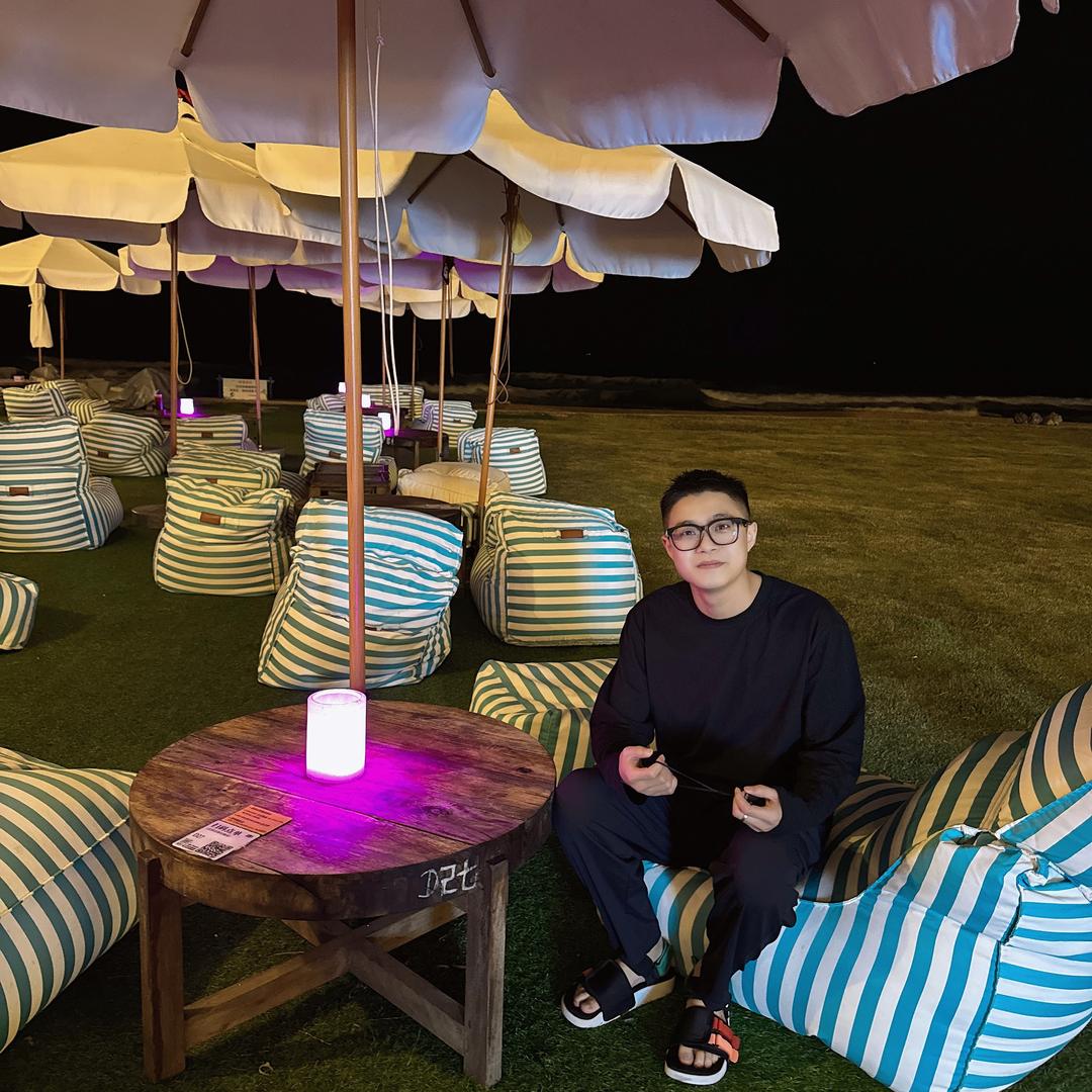 包头市旭耀汽车销售服务有限公司鑫子不喝酒