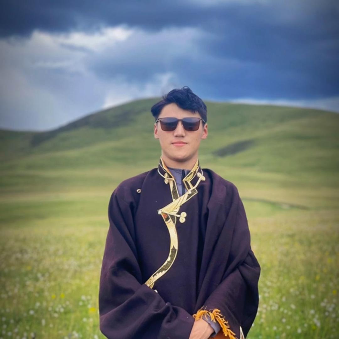 ༜འགྱུར་དགའ།