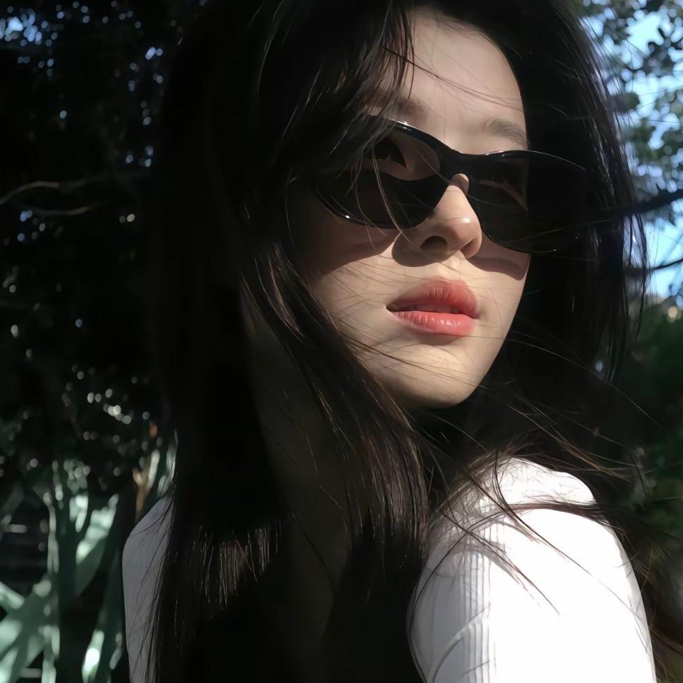 @女韩子共青玲玲