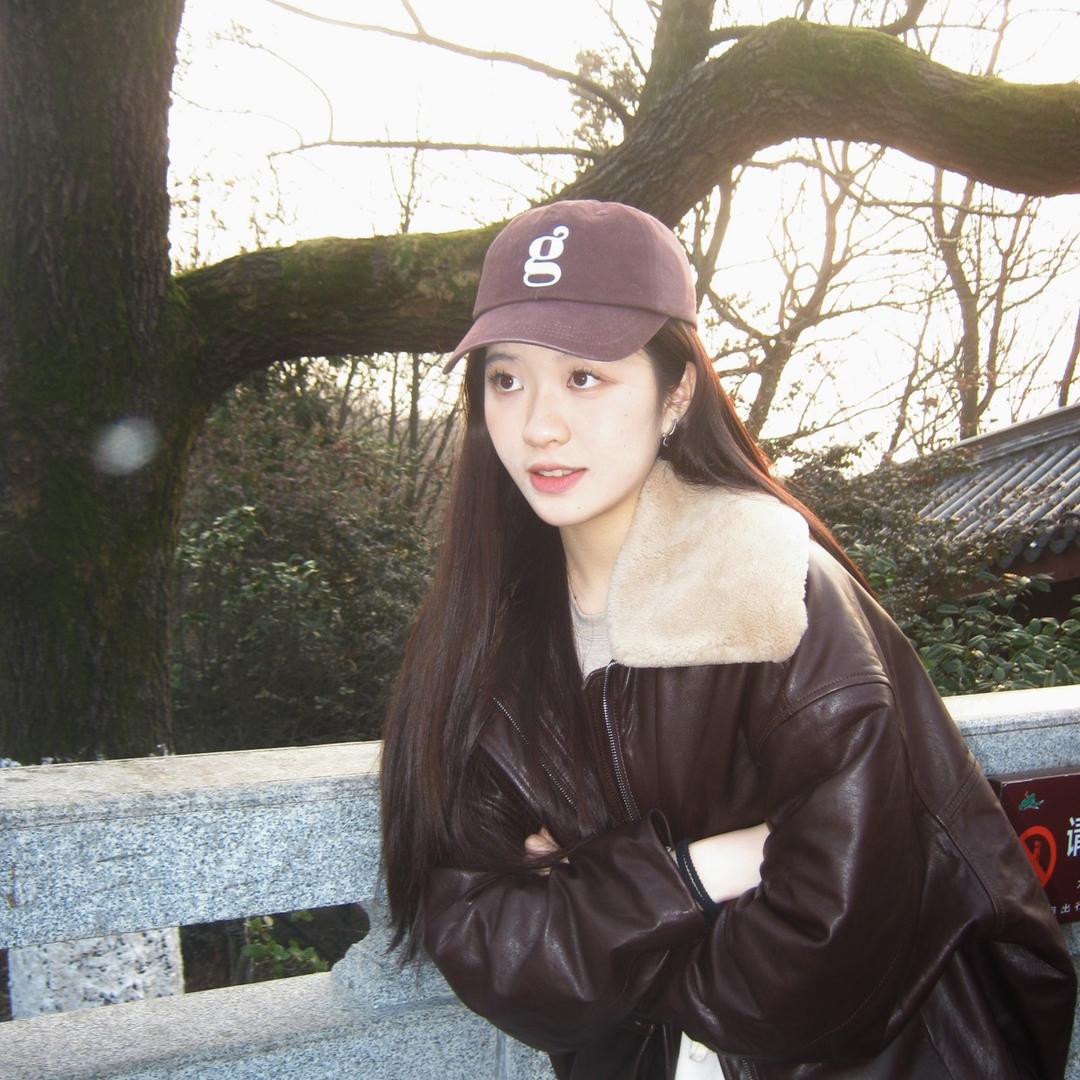 随地大小E