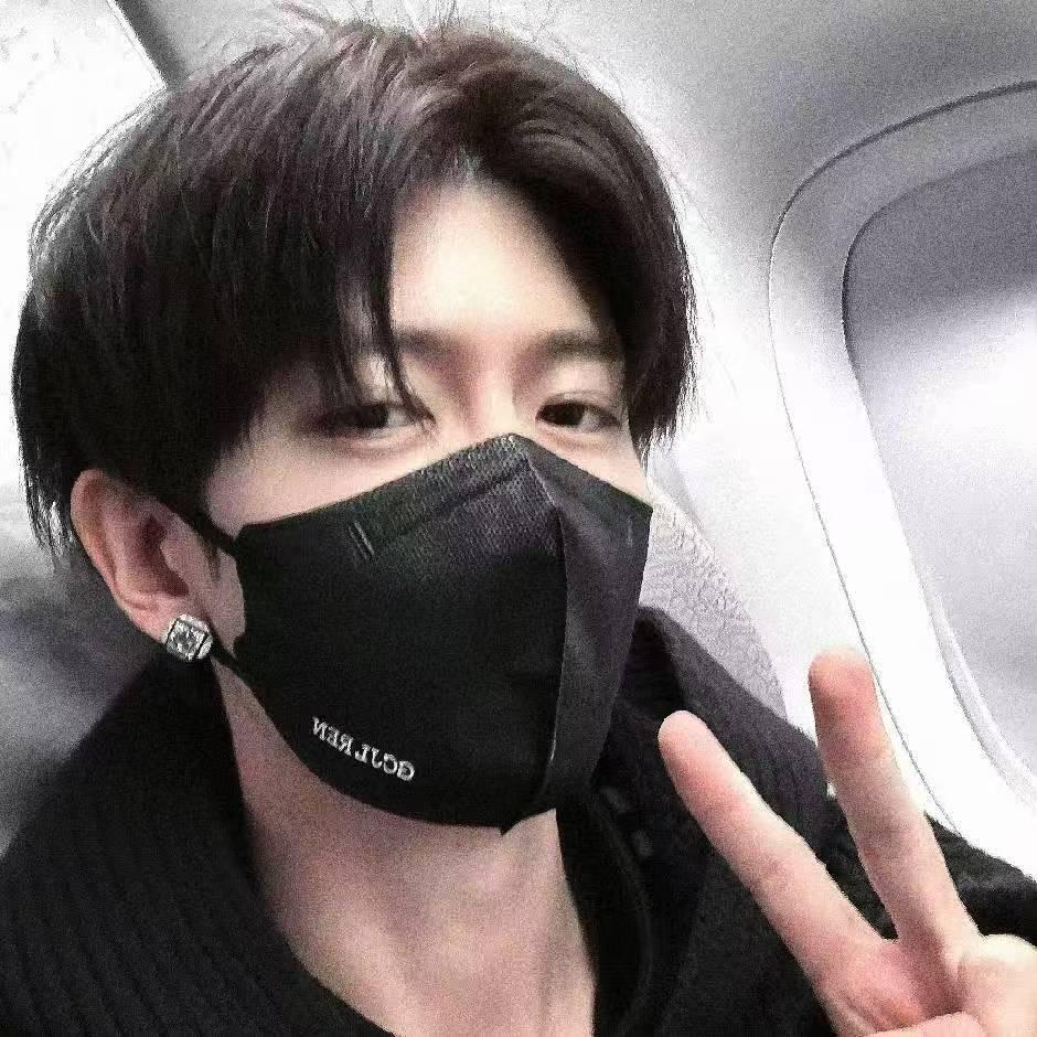 A-嘉伦🥰